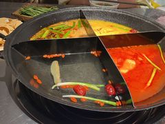 -朱光玉火锅馆(小寨原力场店)