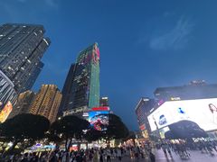 -观音桥步行街