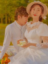 -雨墨婚纱摄影工作室