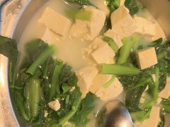 -赶海部落海鲜城(海阳路店)