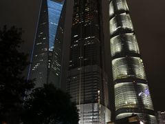 -陆家嘴空中步行连廊