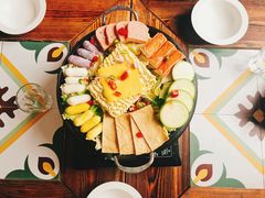 -鸿通城购物中心