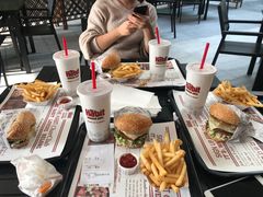 -The Habit Burger Grill 哈比特汉堡(爱琴海店)