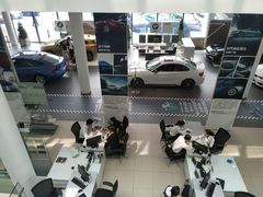 -上德宝骏宝马5S店