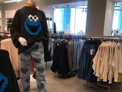 -H&M(鹏欣水游城店)