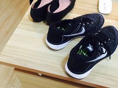 -爱革·奢品·鞋包·衣物·家居(博荟广场店)
