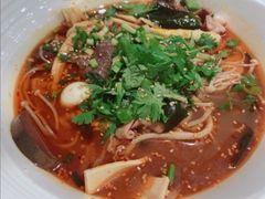 -成都你六姐·牛肉冒菜(城市集市合生汇店)