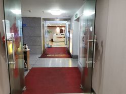 -南京健丽·去眼袋医疗美容机构