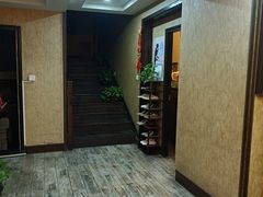 -莱仪堂艾灸经络养生馆(九亭一店)