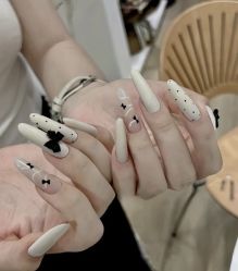 -斯馨·健康美甲美睫