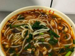 -文山荷鲜居(翠湖店)