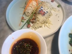 -雀蓝川菜(奥体广场店)