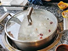 -一席地·本地鸡窝·杭帮鸡火锅(萧山银隆百货店)