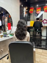 -奈川烫染Salon