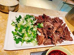 带皮狗肉-英子补身汤(海兰路店)