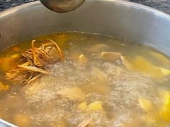 -一席地·本地鸡窝·杭帮鸡火锅(萧山银隆百货店)