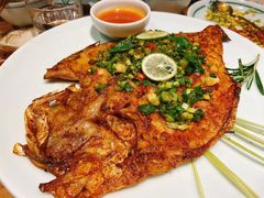 -一坐一忘云南菜(嘉里中心店)