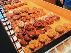 -LANLIZI BAKERY(COSMO店)