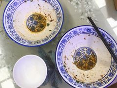 -渝之汇牛肉豌杂面