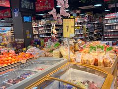 -联华超市(哈密路店)