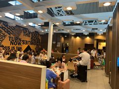 大堂-麦当劳(广州南站店)