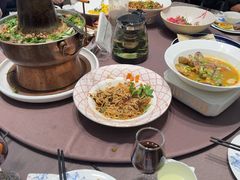 -香山湖家家宴(中山陵店)