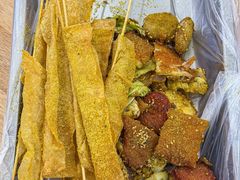 -二钢串叔麻辣烫(华龙大厦店)