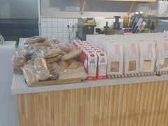 -焙丽拾光(麦凯乐直营店)