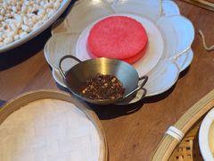 -包整·丝娃娃(一览甲秀楼风景店)