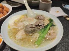港式猪油渣云吞面-蝴蝶里·粤菜·点心(龙湖天街&滨江店)