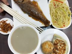 -聚德华天护国寺小吃(甜水园店)