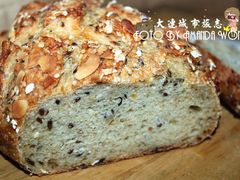 燕麦杏仁-可稵咖啡面包蛋糕(休斯顿店)