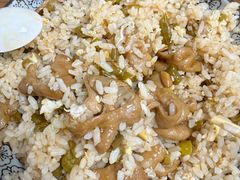 -老头爱马仕酸豇豆炒饭(丰富路店)