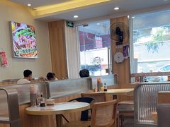 -万煲旺·香港老传承煲仔饭·猪杂汤(客村店)