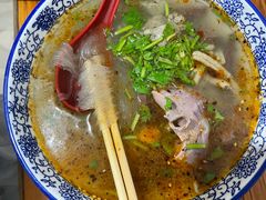-叶新小吃店(来凤小区总店)