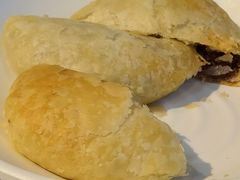 云南鲜花饼-云中鱼蒸汽石锅鱼(浦东食品城店)