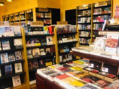 -新华书店(龙头路店)