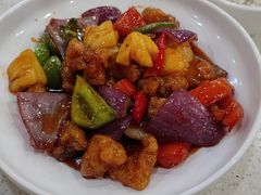 菠萝咕噜肉-新威港式茶餐厅(松岗天虹店)