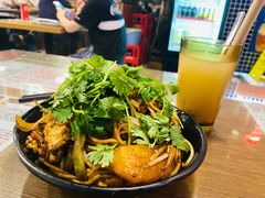 -肥汁米蘭香港米线(宁波路总店)