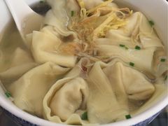 -笑来喜馄饨小笼工坊店(湖滨街店)