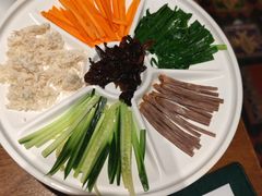 -云海肴·汽锅鸡·云南菜(天山百盛优客店)