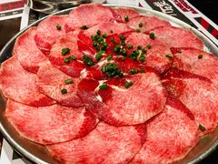 -青瓦炭韩潮烤肉(花园道店)