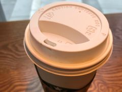 燕麦奶拿铁-星巴克(北京三里屯SOHO一店)