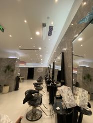 -TONI&GUY