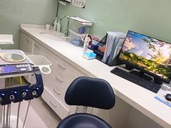 -雅悦齿科(顾村公园店)
