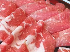 -老牌坊云南鱼豆花火锅(爱建店)