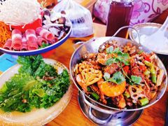 -民食香·腊排骨野生菌美食(木府店)