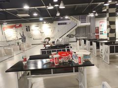 -极限PLAY运动娱乐新世界·团建派对表演休闲馆·室内高空游乐园