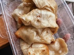 -黄阿姨锅贴大王(万航渡路店)