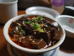 -炉小二铜锅牛蛙•川湘菜(三里屯店)